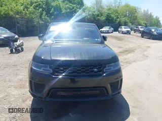 2019 Land Rover Range Rover Sport HSE Dynamic with VIN SALWV2SV8KA820624, listed as a IAAI auction lot 42109920 with 122,076 mi miles and . Bid and sale history available at DreamBid. Image 12.