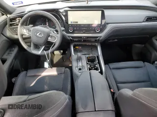 2024 Lexus TX 350 z VIN 5TDAAAA62RS005186, wystawiony jako Copart lot #64697124 z przebiegiem 2585 mil mil oraz Szkody całkowita. Historia ofert i sprzedaży dostępna na DreamBid. Obrazek 8.