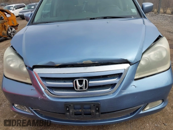 2006 Honda Odyssey EX-L with VIN 5FNRL38736B000599, listed as a IAAI auction lot 41862050 with 225,164 mi miles. Bid and sale history available at carsss.com. Image 6.