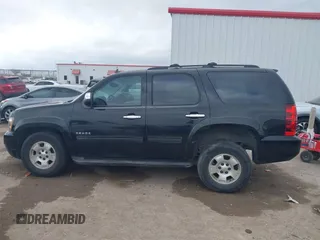 2012 Chevrolet Tahoe LS z VIN 1GNSCAE06CR177058, wystawiony jako IAAI lot #41168492 z przebiegiem 155 819 mil mil oraz . Historia ofert i sprzedaży dostępna na DreamBid. Obrazek 14.