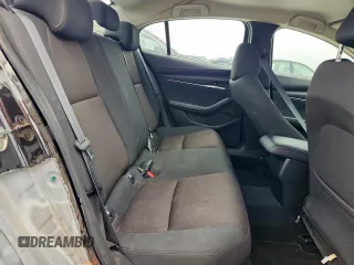 2022 Mazda 3 S with VIN 3MZBPAAL7NM304933, listed as a Copart auction lot 60727995 with 27,642 mi miles and Salvage title. Bid and sale history available at DreamBid. Image 10.