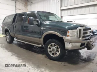 2005 Ford F-250 XL z VIN 1FTSW21585EC81293, wystawiony jako IAAI lot #41449981 z przebiegiem 137 511 mil mil oraz . Historia ofert i sprzedaży dostępna na DreamBid. Obrazek 1.