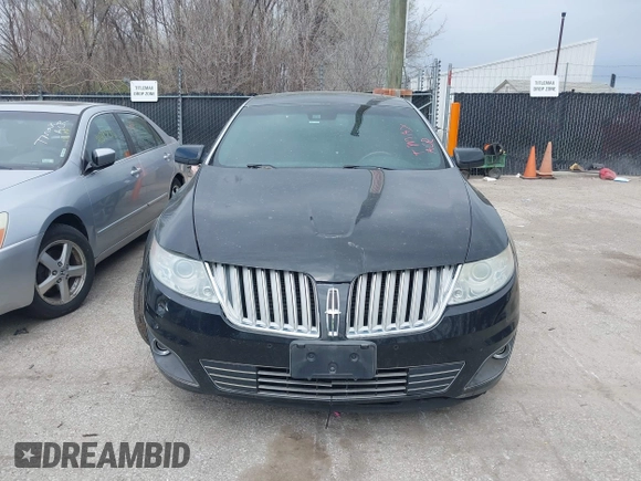 2009 Lincoln MKS with VIN 1LNHM94R39G612102, listed as a IAAI auction lot 41900846 with 139,062 mi miles. Bid and sale history available at carsss.com. Image 6.