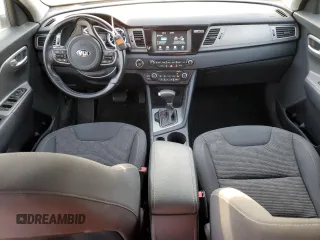 2018 Kia Niro LX with VIN KNDCB3LC8J5207495, listed as a Copart auction lot 43771735 with 81,304 mi miles and Salvage Title. Bid and sale history available at carsss.com. Image 8.