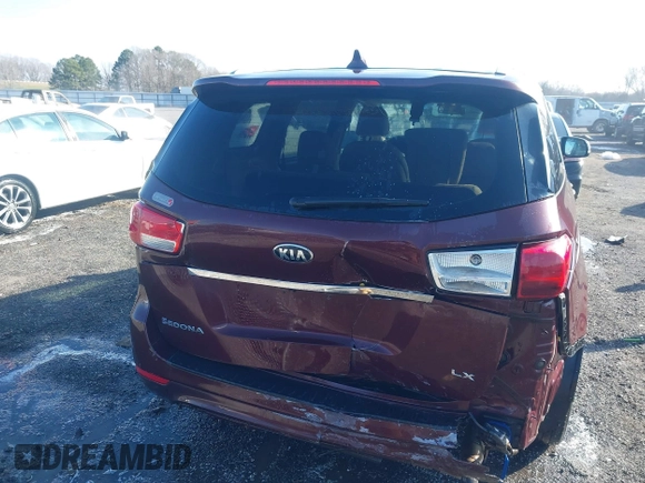2015 Kia Sedona LX with VIN KNDMB5C14F6059569, listed as a IAAI auction lot 41564739 with 167,275 mi miles. Bid and sale history available at carsss.com. Image 6.