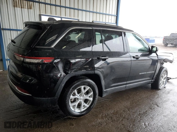 2024 Jeep Grand Cherokee Limited with VIN 1C4RJHBG4RC696595, listed as a Copart auction lot 53904275 with 32,636 mi miles and Salvage title. Bid and sale history available at DreamBid. Image 3.