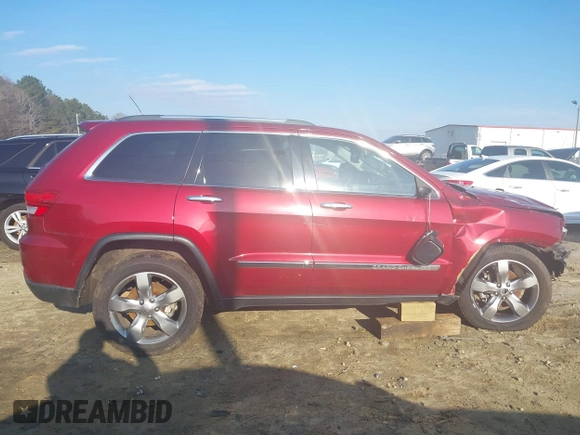 2013 Jeep Grand Cherokee Limited with VIN 1C4RJEBT3DC564366, listed as a IAAI auction lot 41485576 with 153,000 mi miles. Bid and sale history available at carsss.com. Image 13.