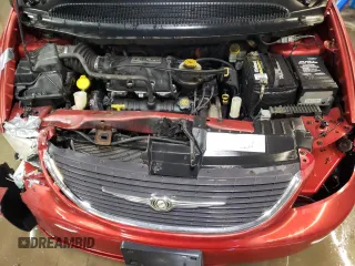2002 Chrysler Town & Country Limited with VIN 2C8GP64L92R666654, listed as a Copart auction lot 88472045 with 315,139 mi miles and Salvage Title. Bid and sale history available at carsss.com. Image 12.