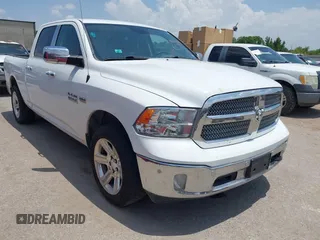 2017 Ram 1500 SLT z VIN 1C6RR6TT3HS662362, wystawiony jako IAAI lot #42434044 z przebiegiem 181 166 mil mil oraz . Historia ofert i sprzedaży dostępna na DreamBid. Obrazek 1.