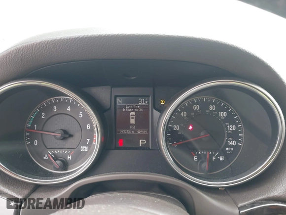 2013 Jeep Grand Cherokee Laredo with VIN 1C4RJEAG4DC573971, listed as a IAAI auction lot 41627288 with 143,256 mi miles. Bid and sale history available at carsss.com. Image 7.