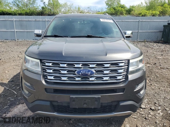 2017 Ford Explorer XLT z VIN 1FM5K8D85HGA96432, wystawiony jako Copart lot #55010315 z przebiegiem 108 632 mil mil oraz Szkoda całkowita • Salvage title. Historia ofert i sprzedaży dostępna na DreamBid. Obrazek 5.