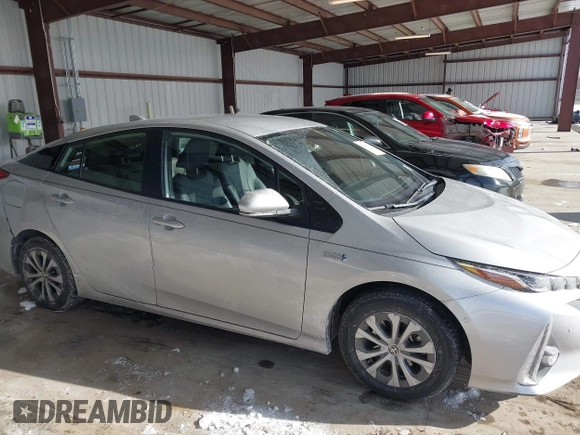 2022 Toyota Prius LE with VIN JTDKAMFP1N3206421, listed as a IAAI auction lot 41387968 with 41,700 mi miles and . Bid and sale history available at DreamBid. Image 13.