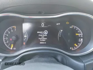 2022 Jeep Grand Cherokee Laredo E с VIN 1C4RJFAG4NC120103, выставлен на аукционе IAAI как лот 42152123 с пробегом 58 032 миль миль и . История ставок и продаж доступна на DreamBid. Изображение 7.