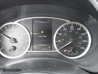 2017 Nissan Sentra SV with VIN 3N1AB7AP3HL710367, listed as a IAAI auction lot 41844066 with 140,972 mi miles. Bid and sale history available at carsss.com. Image 7.