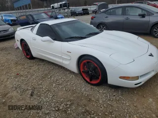 1998 Chevrolet Corvette with VIN 1G1YY22G0W5130768, listed as a Copart auction lot 44248105 with 296,037 mi miles and Clean Title. Bid and sale history available at carsss.com. Image 4.