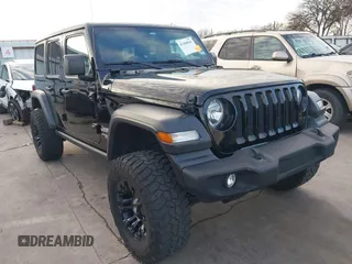 2019 Jeep Wrangler Unlimited Sport S z VIN 1C4HJXDN6KW686480, wystawiony jako IAAI lot #41300842 z przebiegiem 67 359 mil mil oraz . Historia ofert i sprzedaży dostępna na DreamBid. Obrazek 1.