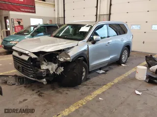 2024 Toyota Grand Highlander XLE with VIN 5TDAAAB55RS013384, listed as a IAAI auction lot 41103751 with NaN miles. Bid and sale history available at carsss.com. Image 17.
