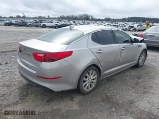 2015 Kia Optima EX with VIN 5XXGN4A75FG405216, listed as a IAAI auction lot 41794597 with 237,403 mi miles. Bid and sale history available at carsss.com. Image 4.