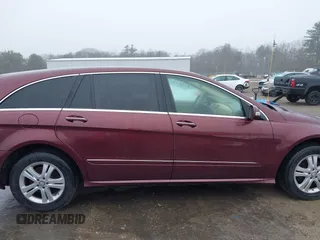 2008 Mercedes-Benz R 3.5L with VIN 4JGCB65E68A062678, listed as a IAAI auction lot 41844443 with 137,787 mi miles and . Bid and sale history available at DreamBid. Image 13.