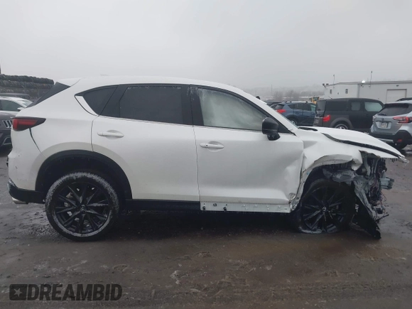 2024 Mazda CX-5 2.5 Carbon Turbo with VIN JM3KFBAY4R0521878, listed as a IAAI auction lot 41511893 with 1 mi miles. Bid and sale history available at carsss.com. Image 12.