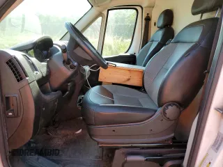 2017 Ram ProMaster Cargo with VIN 3C6TRVAG0HE502979, listed as a Copart auction lot 73061164 with 170,124 mi miles and Clean Title. Bid and sale history available at DreamBid. Image 7.