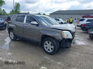 2010 GMC Terrain SLE-2 z VIN 2CTALDEW0A6414005, wystawiony jako IAAI lot #42340670 z przebiegiem 133 965 mil mil oraz . Historia ofert i sprzedaży dostępna na DreamBid. Obrazek 1.
