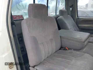 1997 Dodge 1500 z VIN 1B7HF16Y8VS290391, wystawiony jako IAAI lot #42136546 z przebiegiem 194 627 mil mil oraz . Historia ofert i sprzedaży dostępna na DreamBid. Obrazek 8.