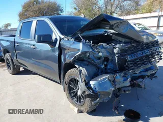 2020 Chevrolet Silverado 1500 Custom with VIN 3GCPWBEF3LG143871, listed as a IAAI auction lot 40922866 with 95,940 mi miles. Bid and sale history available at carsss.com. Image 6.