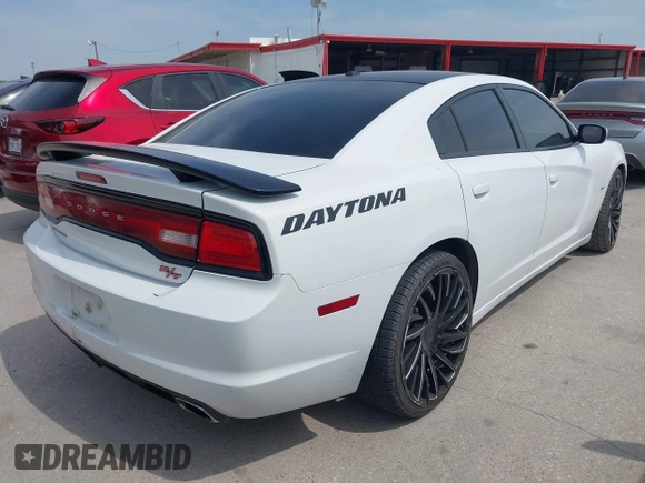 2013 Dodge Charger RT with VIN 2C3CDXCT1DH654737, listed as a IAAI auction lot 42069208 with 226,509 mi miles. Bid and sale history available at carsss.com. Image 4.