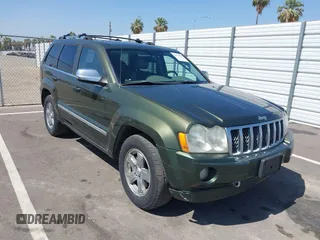 2006 Jeep Grand Cherokee Overland with VIN 1J8HR68286C331619, listed as a IAAI auction lot 42550576 with 196,937 mi miles and . Bid and sale history available at DreamBid. Image 1.
