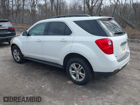 2015 Chevrolet Equinox LT with VIN 2GNFLFEK1F6426916, listed as a IAAI auction lot 41945922 with 150,000 mi miles. Bid and sale history available at carsss.com. Image 3.