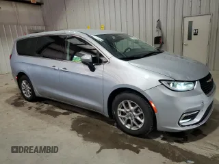 2023 Chrysler Pacifica Touring L с VIN 2C4RC1BG6PR623850, выставлен на аукционе Copart как лот 61487295 с пробегом 60 028 миль миль и Чистый • Clean title. История ставок и продаж доступна на DreamBid. Изображение 4.
