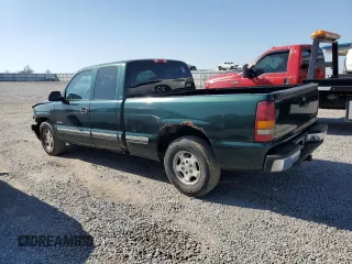 2001 Chevrolet Silverado 1500 LS with VIN 2GCEC19T011322644, listed as a Copart auction lot 52231035 with 234,521 mi miles and Salvage Title. Bid and sale history available at DreamBid. Image 2.