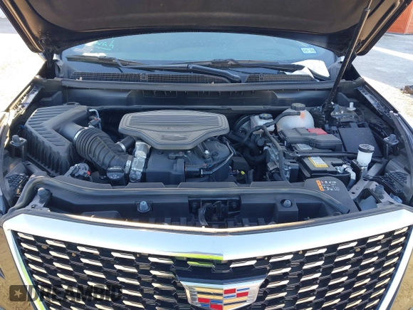 2024 Cadillac XT5 FWD Premium Luxury with VIN 1GYKNCRS4RZ729461, listed as a IAAI auction lot 41411300 with 5,760 mi miles. Bid and sale history available at carsss.com. Image 10.