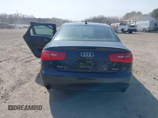 2015 Audi A6 Premium Plus z VIN WAUGFAFC8FN044809, wystawiony jako IAAI lot #41810102 z przebiegiem 153 577 mil mil oraz . Historia ofert i sprzedaży dostępna na DreamBid. Obrazek 16.