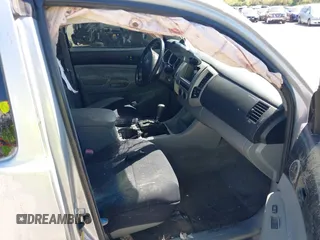 2009 Toyota Tacoma with VIN 5TEUU42N79Z602719, listed as a IAAI auction lot 41750519 with 214,172 mi miles. Bid and sale history available at carsss.com. Image 5.