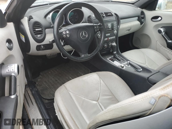 2006 Mercedes-Benz SLK 350 with VIN WDBWK56F06F104456, listed as a Copart auction lot 62647875 with 140,892 mi miles and Clean title. Bid and sale history available at DreamBid. Image 8.
