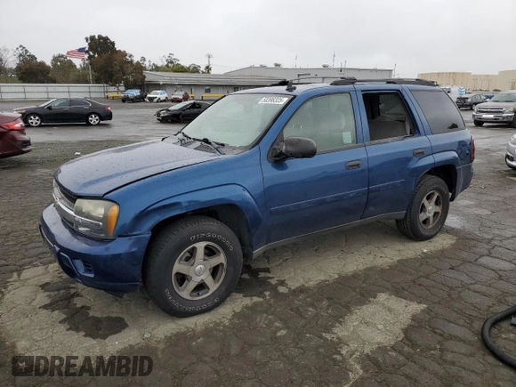 2006 Chevrolet TrailBlazer LS with VIN 1GNDS13S662213313, listed as a Copart auction lot 50398325 with 198,860 mi miles and Salvage Title. Bid and sale history available at DreamBid. Image 1.