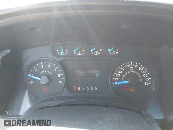 2013 Ford F-150 XL with VIN 1FTFW1ET7DKF33281, listed as a IAAI auction lot 41740736 with 205,677 mi miles. Bid and sale history available at carsss.com. Image 7.