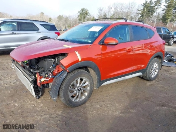 2017 Hyundai Tucson SE with VIN KM8J33A40HU422199, listed as a IAAI auction lot 41758520 with 67,592 mi miles. Bid and sale history available at carsss.com. Image 2.