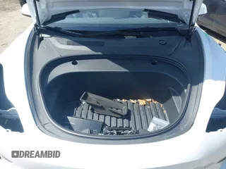 2023 Tesla Model 3 с VIN 5YJ3E1EA4PF570830, выставлен на аукционе IAAI как лот 41947821 с пробегом 52 550 миль миль и . История ставок и продаж доступна на DreamBid. Изображение 10.