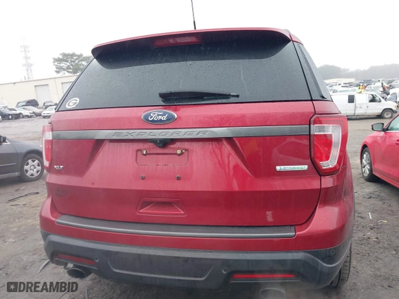 2019 Ford Explorer XLT with VIN 1FM5K7DH6KGA57902, listed as a IAAI auction lot 41564683 with 103,765 mi miles. Bid and sale history available at carsss.com. Image 16.
