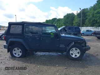 2017 Jeep Wrangler Unlimited Sport with VIN 1C4BJWDG6HL555402, listed as a IAAI auction lot 42255790 with 113,118 mi miles and . Bid and sale history available at DreamBid. Image 14.