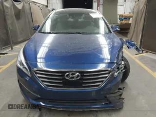 2015 Hyundai Sonata Limited with VIN 5NPE34AF4FH112271, listed as a IAAI auction lot 42077669 with 84,154 mi miles and . Bid and sale history available at carsss.com. Image 12.