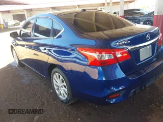 2018 Nissan Sentra SV z VIN 3N1AB7AP0JL625640, wystawiony jako IAAI lot #42262791 z przebiegiem 128 073 mil mil oraz . Historia ofert i sprzedaży dostępna na DreamBid. Obrazek 3.