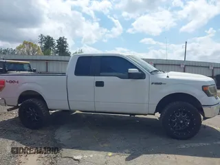 2013 Ford F-150 XL z VIN 1FTFX1EF7DKF38178, wystawiony jako IAAI lot #41953533 z przebiegiem 276 803 mil mil oraz . Historia ofert i sprzedaży dostępna na DreamBid. Obrazek 12.