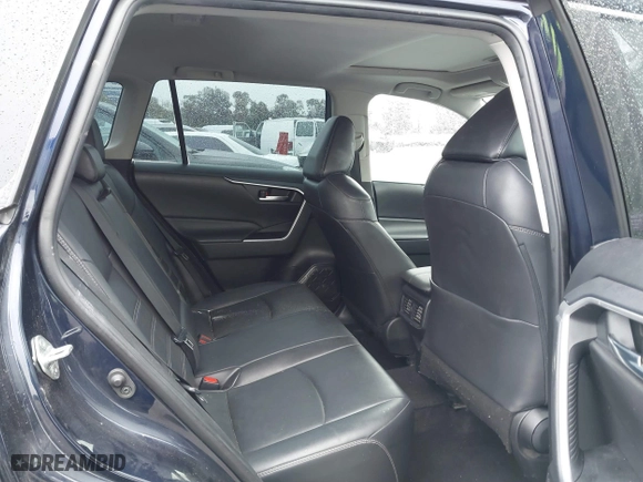 2021 Toyota RAV4 XLE Premium with VIN 2T3C1RFV3MW178178, listed as a IAAI auction lot 41793145 with 51,508 mi miles. Bid and sale history available at carsss.com. Image 8.