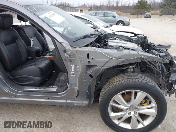2012 Infiniti FX35 with VIN JN8AS1MW1CM152650, listed as a IAAI auction lot 41277543 with 1 mi miles. Bid and sale history available at carsss.com. Image 16.