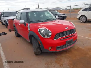 2012 MINI Countryman S с VIN WMWZC3C53CWL84863, выставлен на аукционе IAAI как лот 42593807 с пробегом Не указан миль и . История ставок и продаж доступна на DreamBid. Изображение 1.