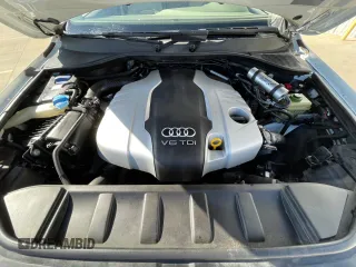 2014 Audi Q7 Premium Plus with VIN WA1LMAFEXED016226, listed as a Copart auction lot 57910315 with 139,500 mi miles and Clean title. Bid and sale history available at DreamBid. Image 7.